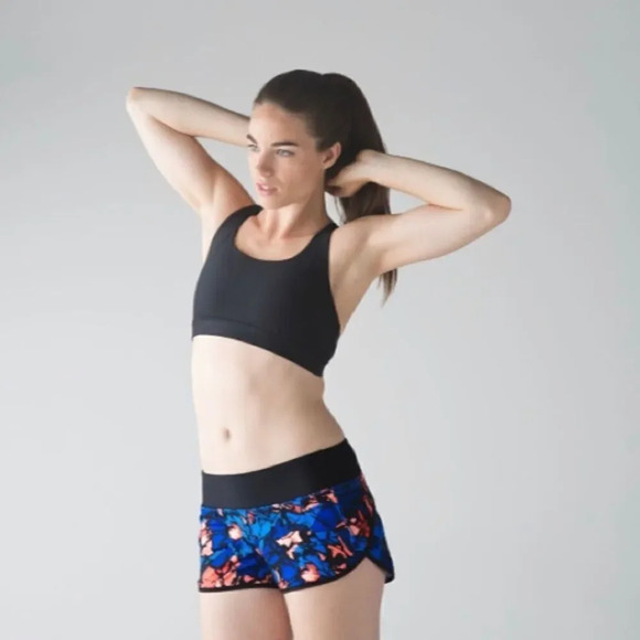 Lululemon Speed Short (H2O)
Paint Storm Harbor Blue Multi / Black - Picture 9 of 11